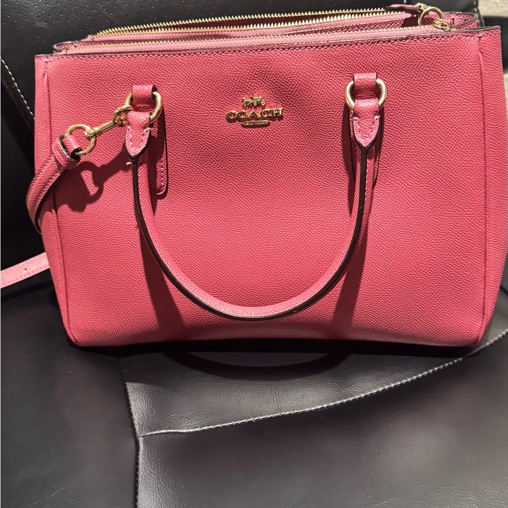 Coach pursue